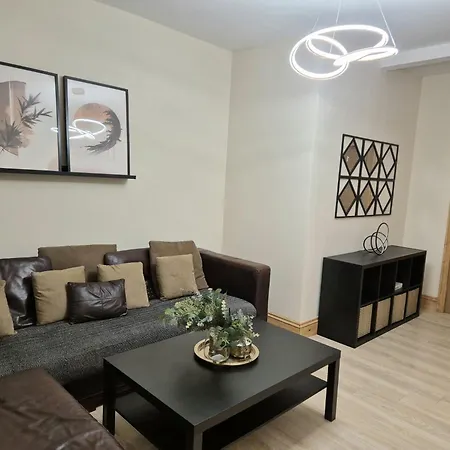 Rooms In Manchester 6 Minutes Drive To Victoria Station-2
